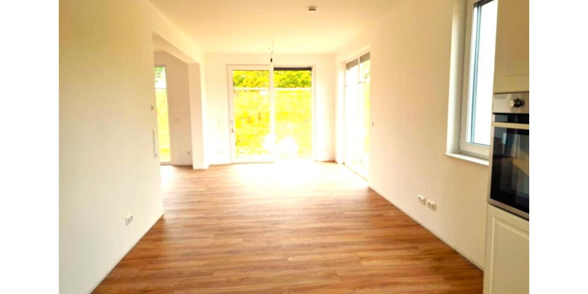 Einfamilienhaus Eutin - 6 Zimmer, 150 m&sup2;, 2.050&euro; | Angebot:26044747
