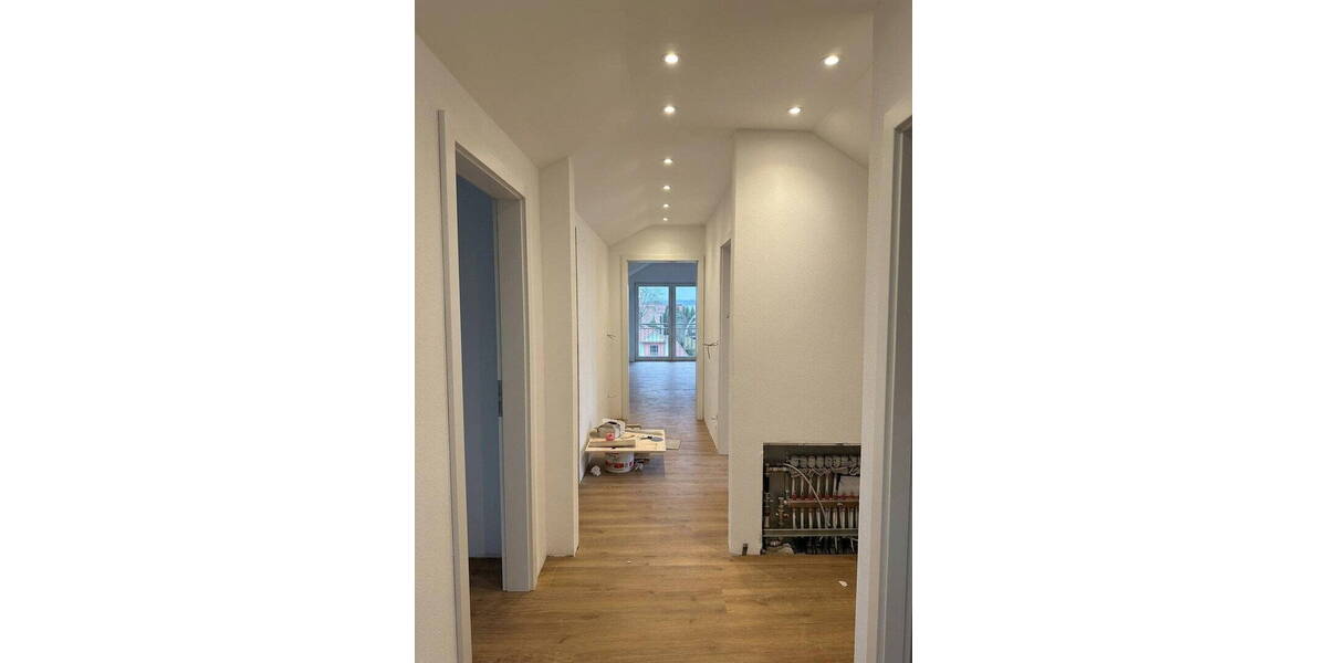 Etagenwohnung Lauingen - 3 Zimmer, 93 m&sup2;, 1.160&euro; | Angebot:26023397