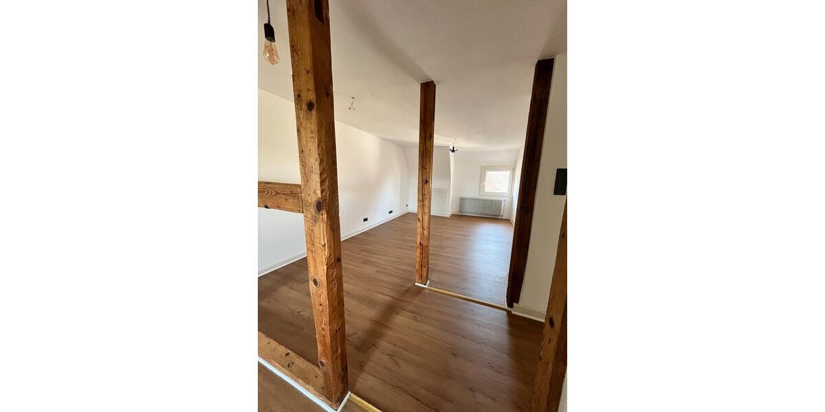 Dachgeschoßwohnung Horb am Neckar - 4 Zimmer, 90 m&sup2;, 850&euro; | Angebot:26597541