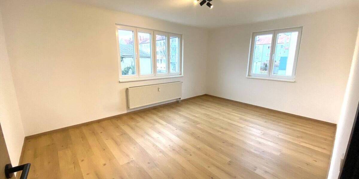 Etagenwohnung Nördlingen - 3 Zimmer, 95 m&sup2;, 1.000&euro; | Angebot:26695369