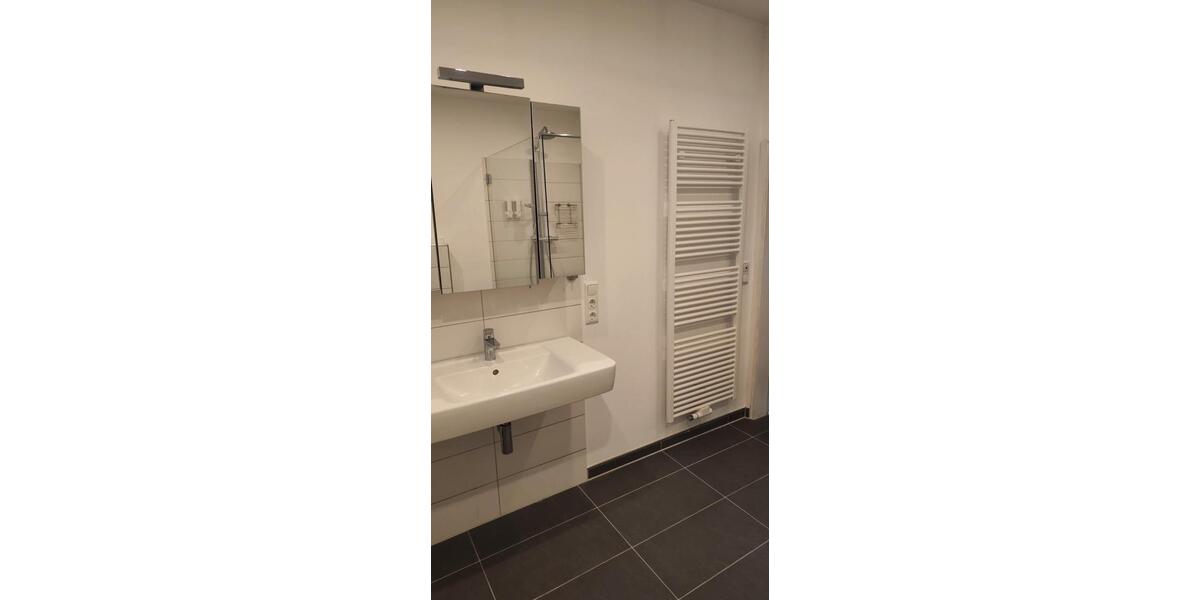 Erdgeschoßwohnung Enger - 3 Zimmer, 84 m&sup2;, 540&euro; | Angebot:26039387