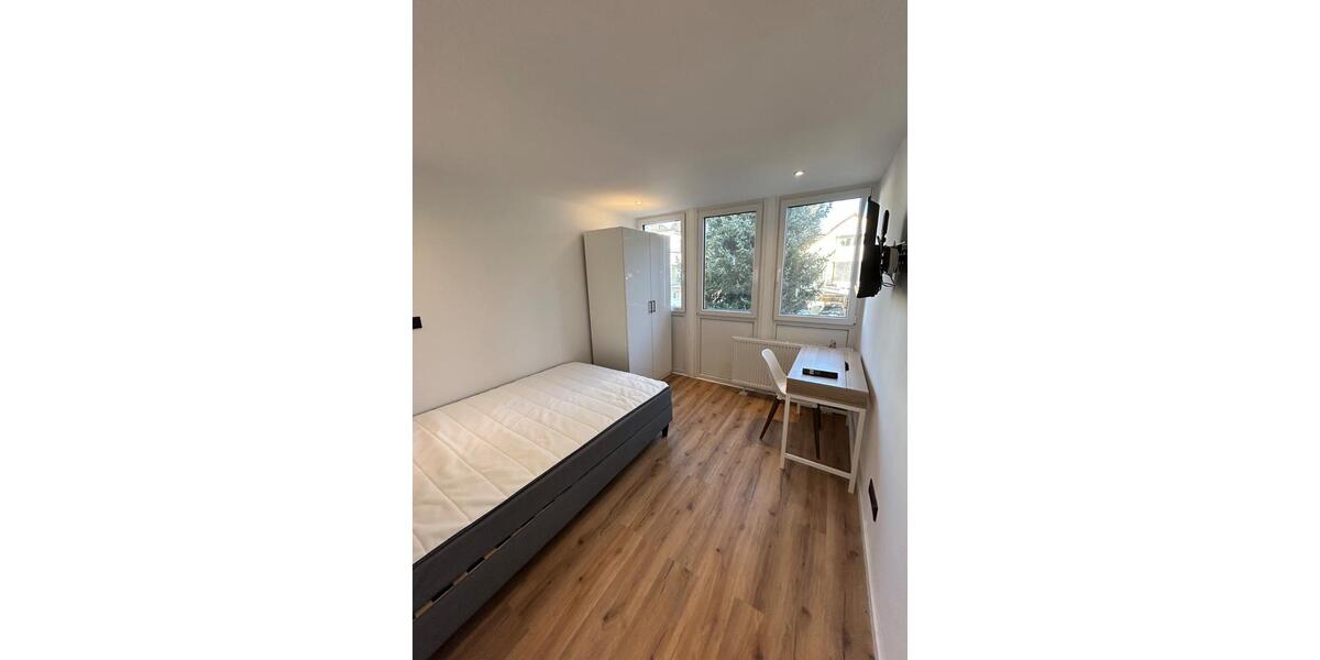 Wohnen auf Zeit München Trudering-Riem - 1 Zimmer, 13 m&sup2;, 810&euro; | Angebot:25756738
