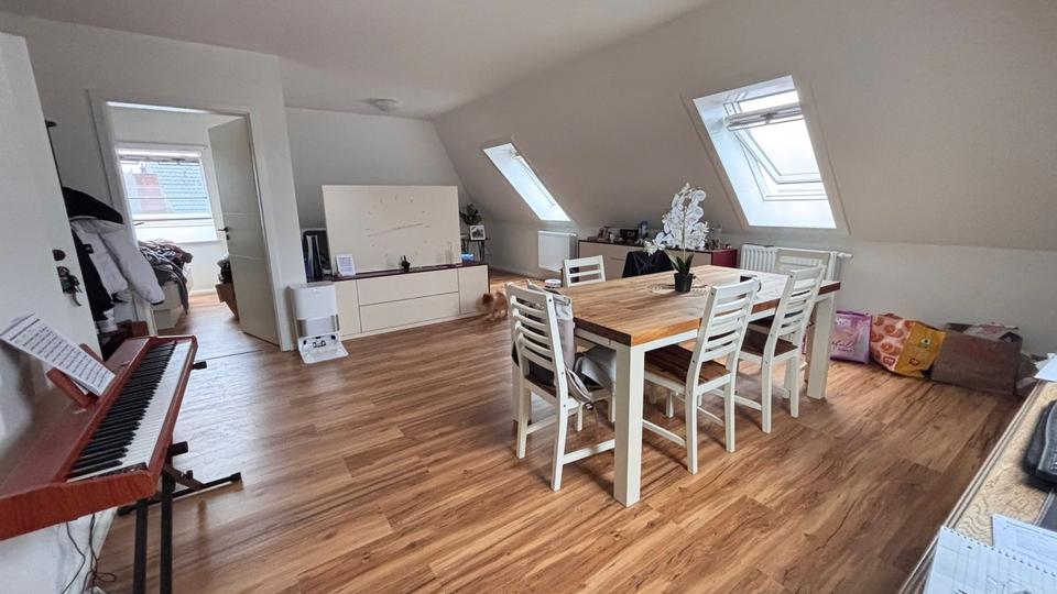 Dachgeschoßwohnung Meldorf - 2 Zimmer, 54 m&sup2;, 1.200&euro; | Angebot:24490858