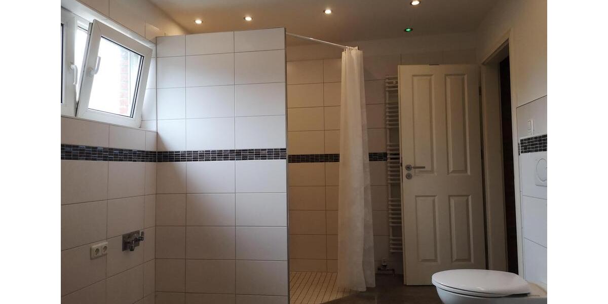 Etagenwohnung Lübeck Sankt Lorenz Nord - 5 Zimmer, 125 m&sup2;, 1.390&euro; | Angebot:26644485