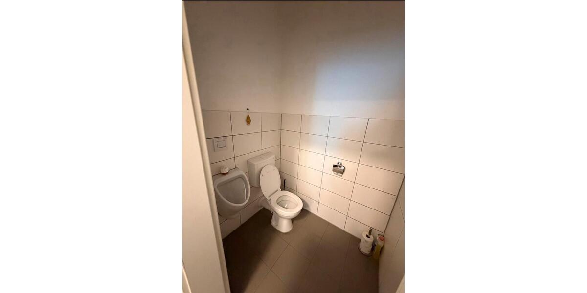 Moderne Gewerbehallenteil mit Top-Anbindung – 105 m² zimmer