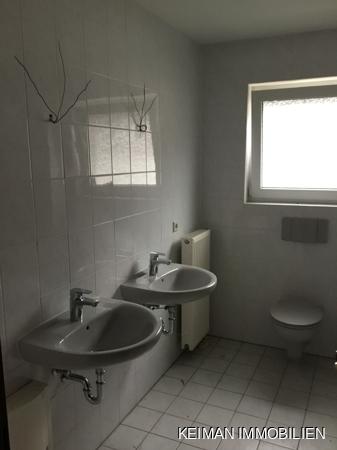 Dachgeschoßwohnung Bad Neuenahr-Ahrweiler Ahrweiler - 3 Zimmer, 71 m&sup2;, 610&euro; | Angebot:24795039