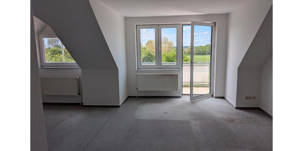 Dachgeschoßwohnung Sülzetal - 2 Zimmer, 67 m&sup2;, 402&euro; | Angebot:26629520