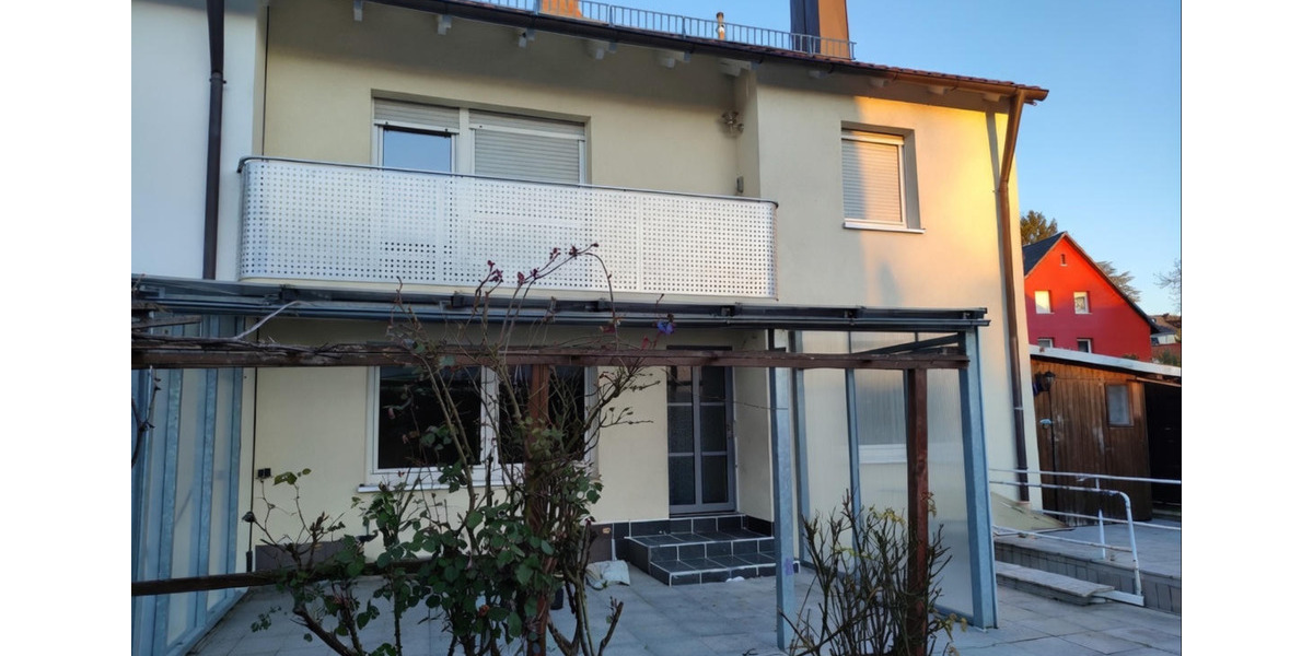 Reihenhaus mit Garten in Nürnberg-St. Leonhard zu vermieten 4 zimmer