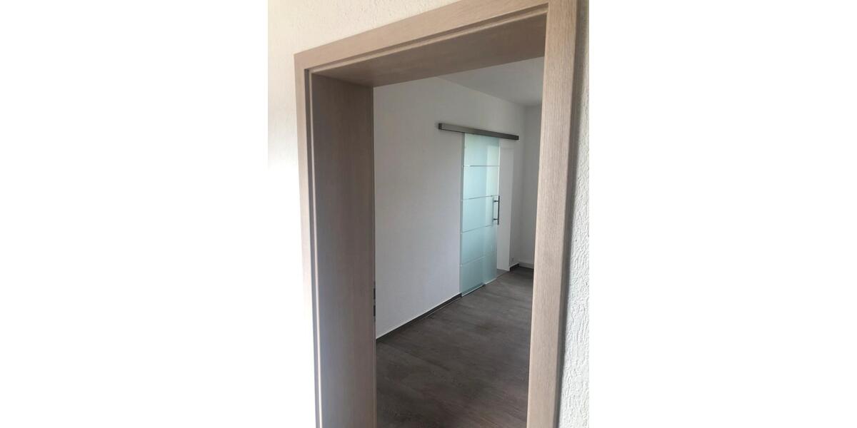 Traumhaft Wohnung in Traumhafter Lage in Borna 3 zimmer