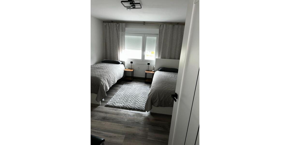 Wohnen auf Zeit Kenzingen - 3 Zimmer, 67 m&sup2;, 25&euro; | Angebot:25795207