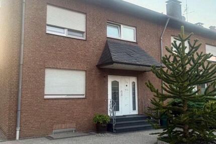 Bezugsfertige renovierte sichere Wohnung in Trompet Moers Rumeln 2 zimmer