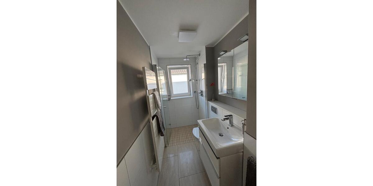 Etagenwohnung Würselen - 3 Zimmer, 73 m&sup2;, 250&euro; | Angebot:26261730