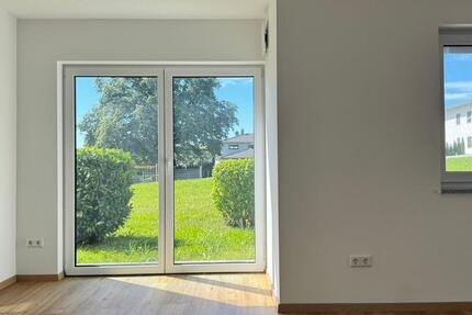 3-Zimmer Wohnung mit EBK und Terrasse zu vermieten zimmer