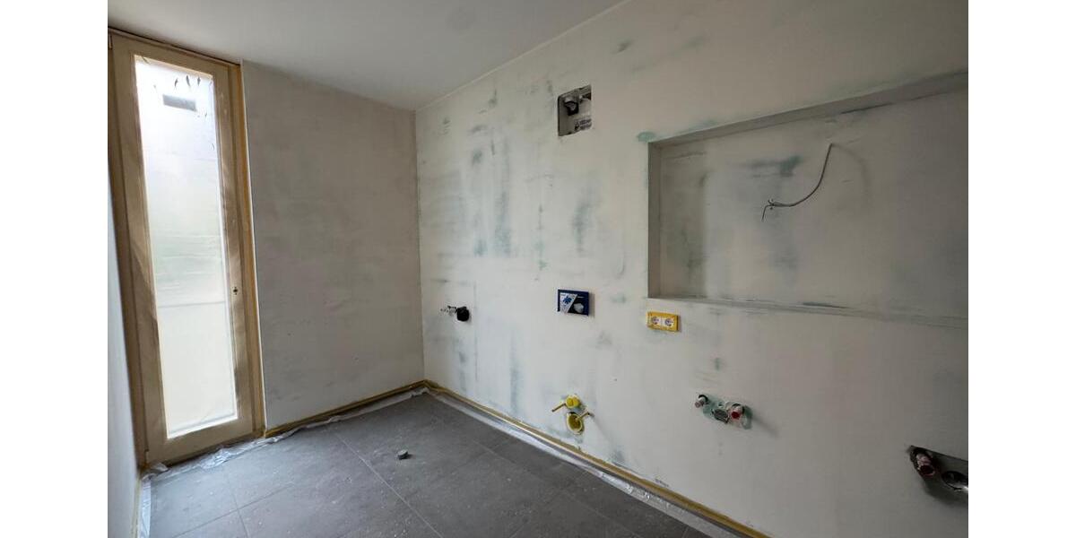 Etagenwohnung Esslingen am Neckar - 4 Zimmer, 141 m&sup2;, 2.940&euro; | Angebot:26727659