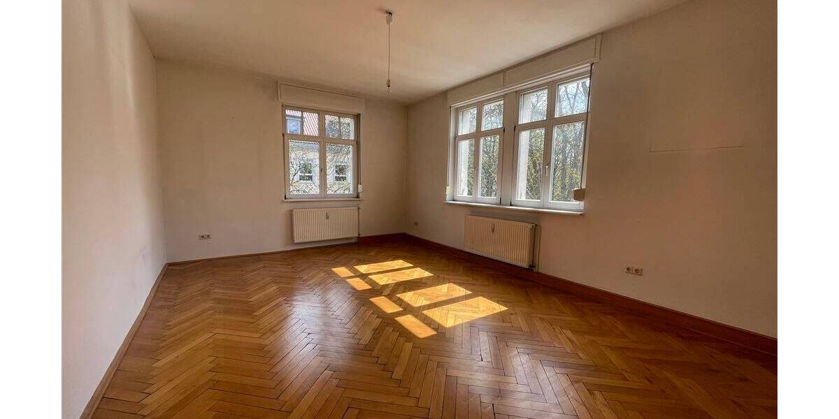 Etagenwohnung Rastatt - 3 Zimmer, 112 m&sup2;, 960&euro; | Angebot:26154386