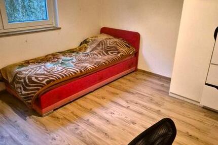 Esslingen 1 zimmer WG zu vermieten zimmer