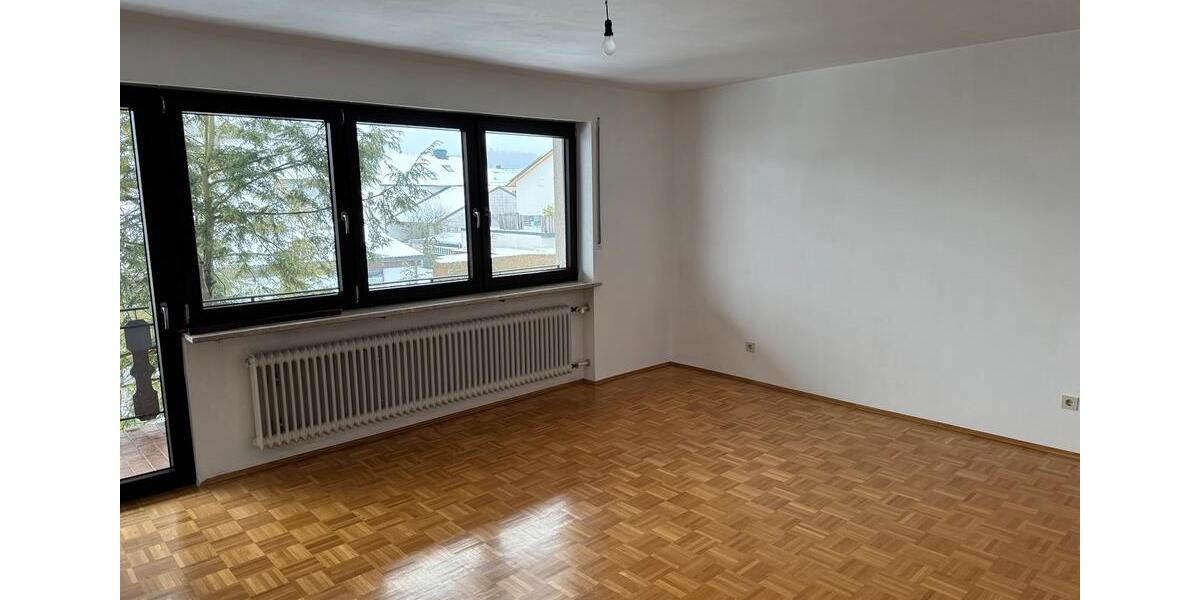 Einfamilienhaus Eichendorf - 6 Zimmer, 140 m&sup2;, 1.300&euro; | Angebot:26113063