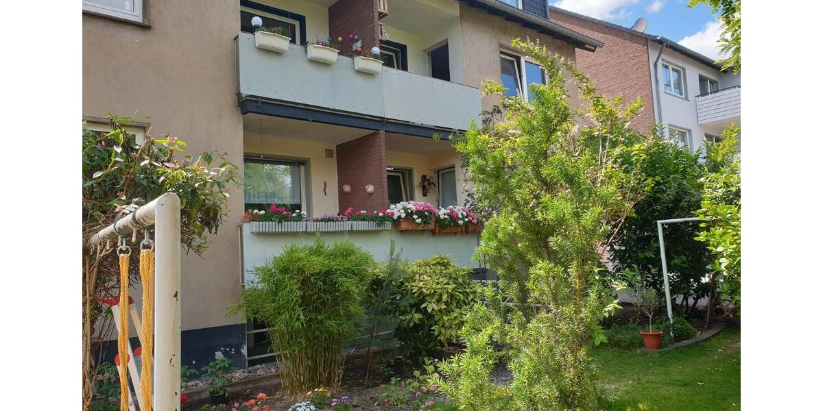 Etagenwohnung Duisburg Rheinhausen - 2 Zimmer, 65 m&sup2;, 850&euro; | Angebot:26612609