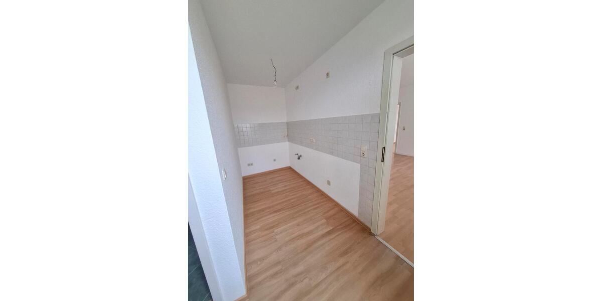 Etagenwohnung Döbeln - 2 Zimmer, 38 m&sup2;, 189&euro; | Angebot:26502253