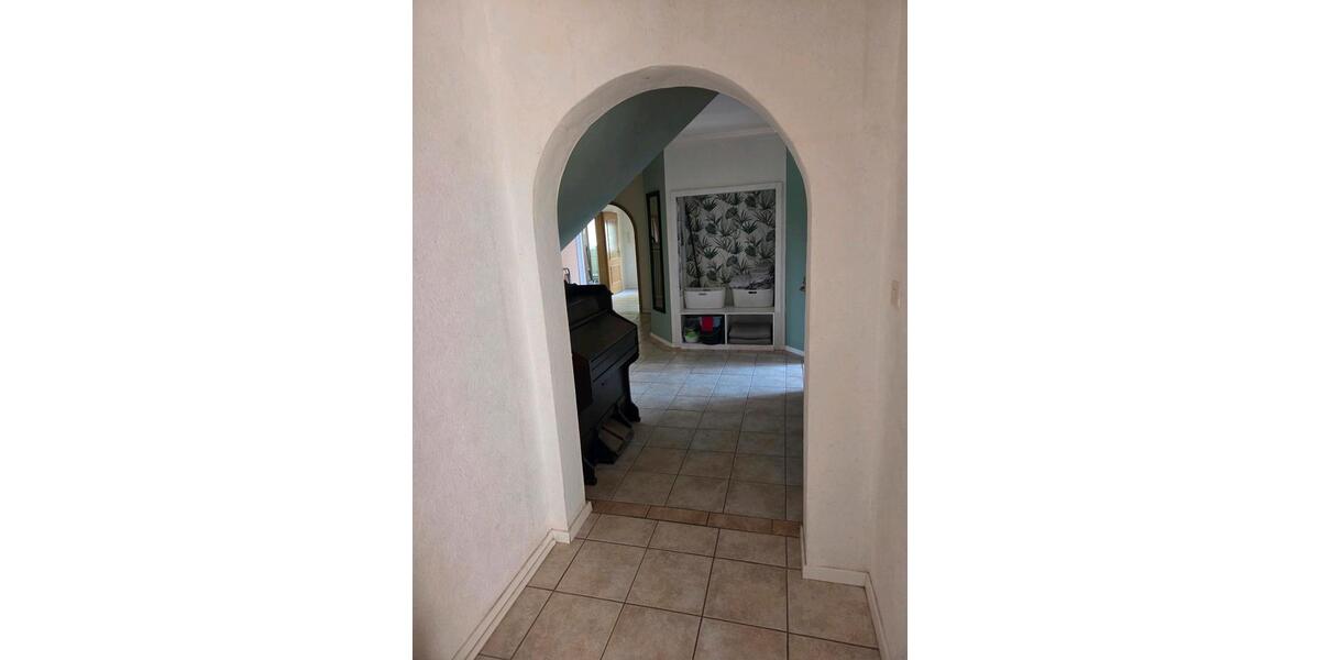 Erdgeschoßwohnung Papenburg - 4 Zimmer, 155 m&sup2;, 550&euro; | Angebot:25385588