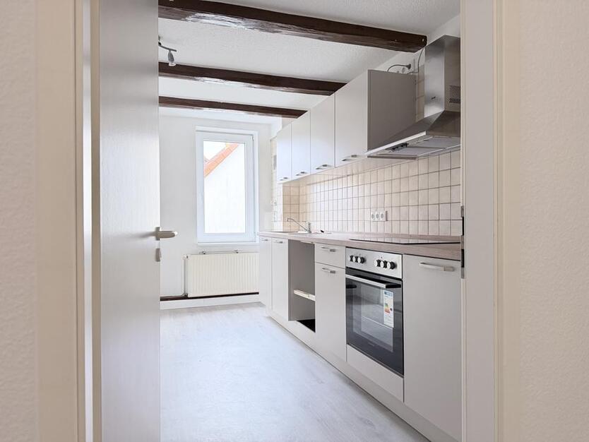 Schönes Wohnen in der City - geräumige 2,5 Zimmer + Galerie mit Ausblick über die Dächer der Stadt zimmer