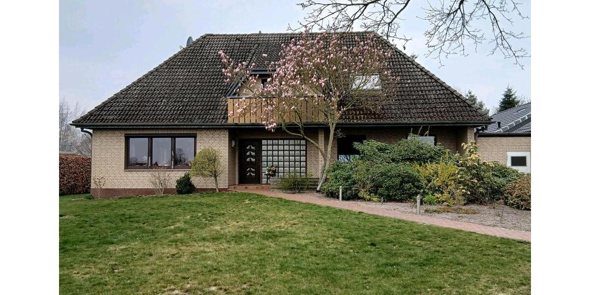 Dachgeschoßwohnung Martfeld - 4 Zimmer, 120 m&sup2;, 950&euro; | Angebot:25963592