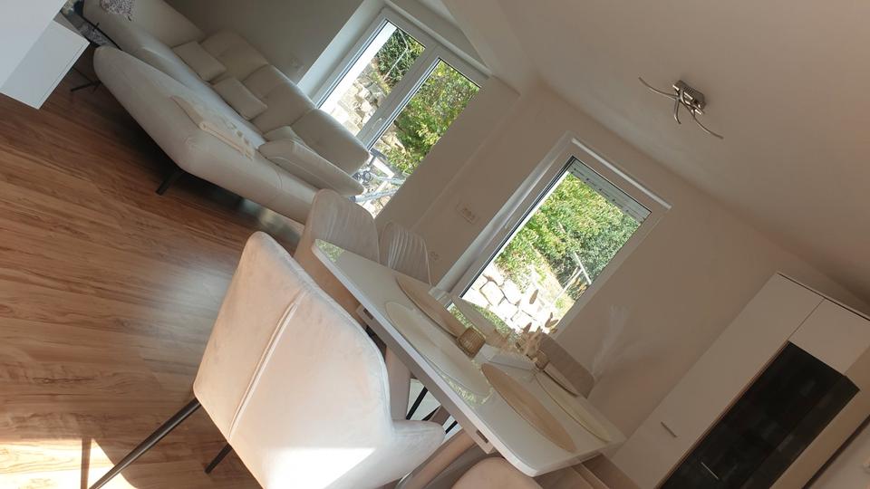 Erdgeschoßwohnung Zapfendorf - 2 Zimmer, 73 m&sup2;, 620&euro; | Angebot:26678781