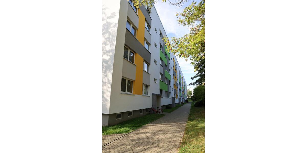 Etagenwohnung Döbeln - 2 Zimmer, 49 m&sup2;, 230&euro; | Angebot:24601710