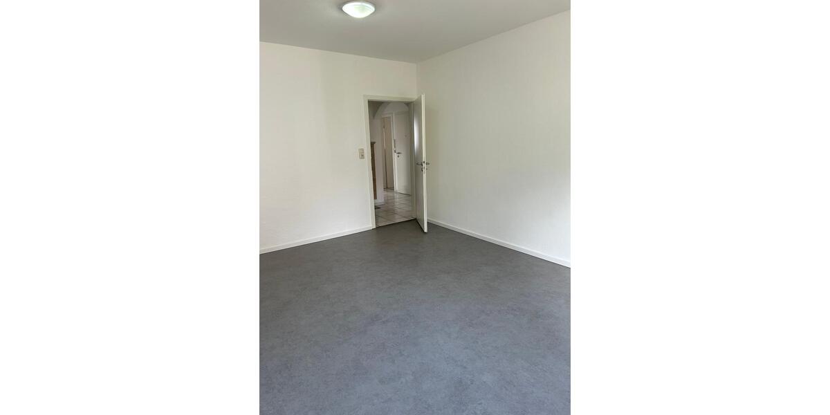 Etagenwohnung Forchheim - 3 Zimmer, 85 m&sup2;, 880&euro; | Angebot:25932568