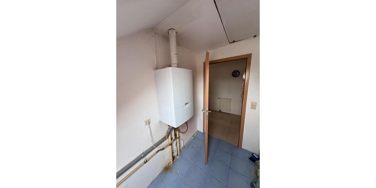 Dachgeschoßwohnung Schwäbisch Hall - 3 Zimmer, 85 m&sup2;, 900&euro; | Angebot:26632648