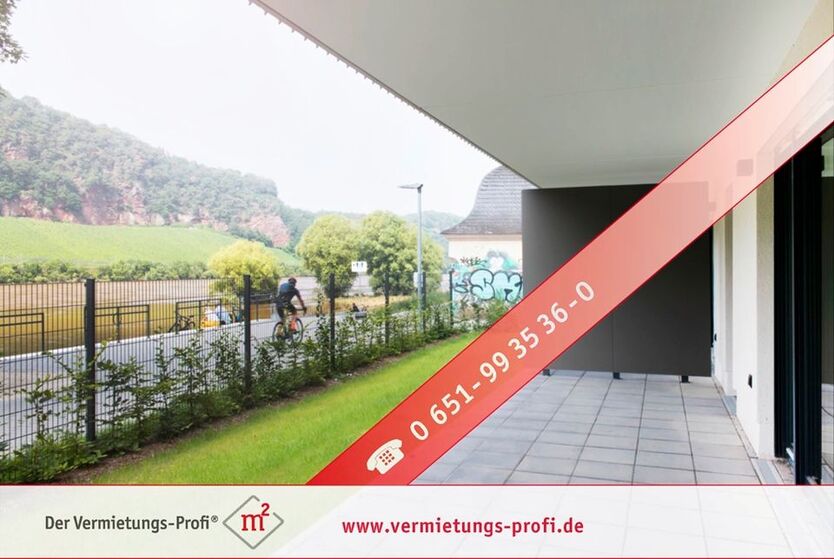 Große Büroräume mit direktem Blick auf die Mosel Die perfekt Lage für Ihr Unternehmen Helle und offene Räume