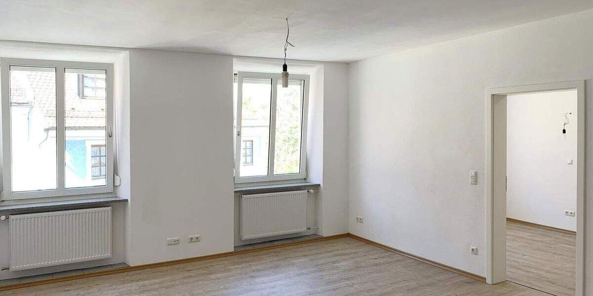 Etagenwohnung Straubung Straubing - 4 Zimmer, 84 m&sup2;, 820&euro; | Angebot:25711106