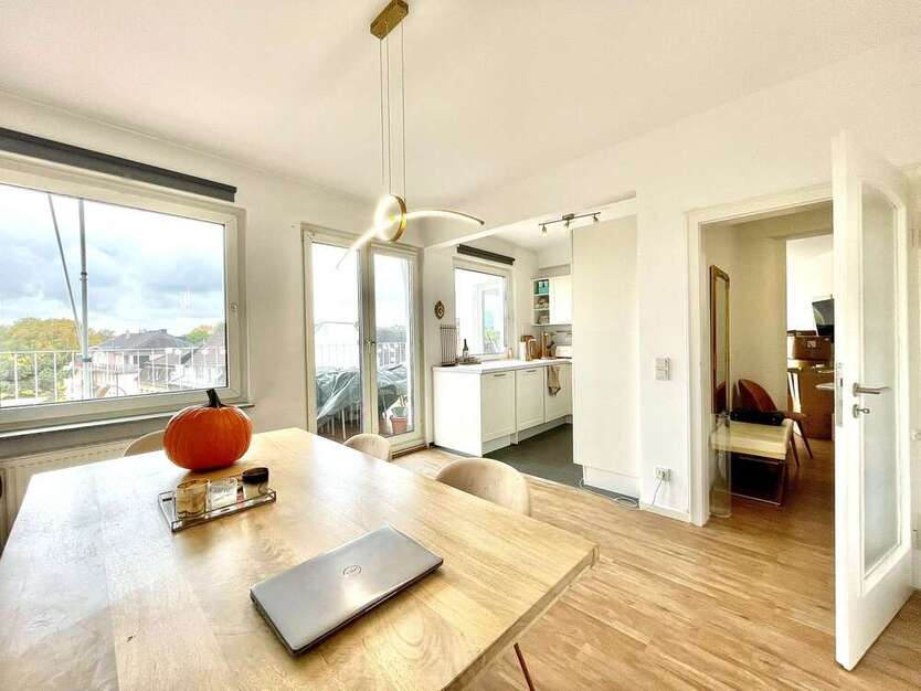 Wohnung zum Mieten in Düsseldorf 1.400 € 108.3 m² 2 zimmer
