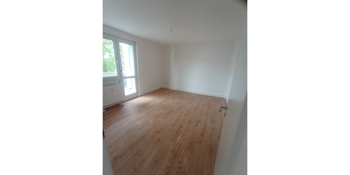 Etagenwohnung Bitterfeld-Wolfen Wolfen - 3 Zimmer, 60 m&sup2;, 460&euro; | Angebot:25797036