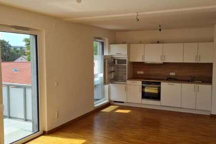 Wohnung zum Mieten in Erlangen 1.445,64 € 103.26 m² 4 zimmer