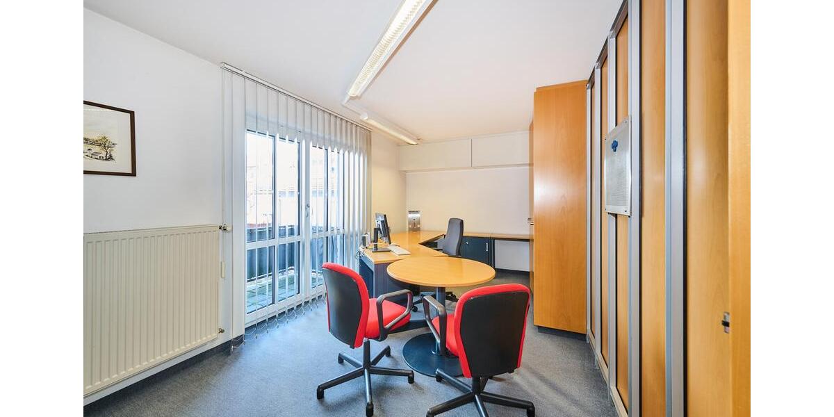 Gewerbeobjekt Neutraubling - 1.550&euro; | Angebot:25354353