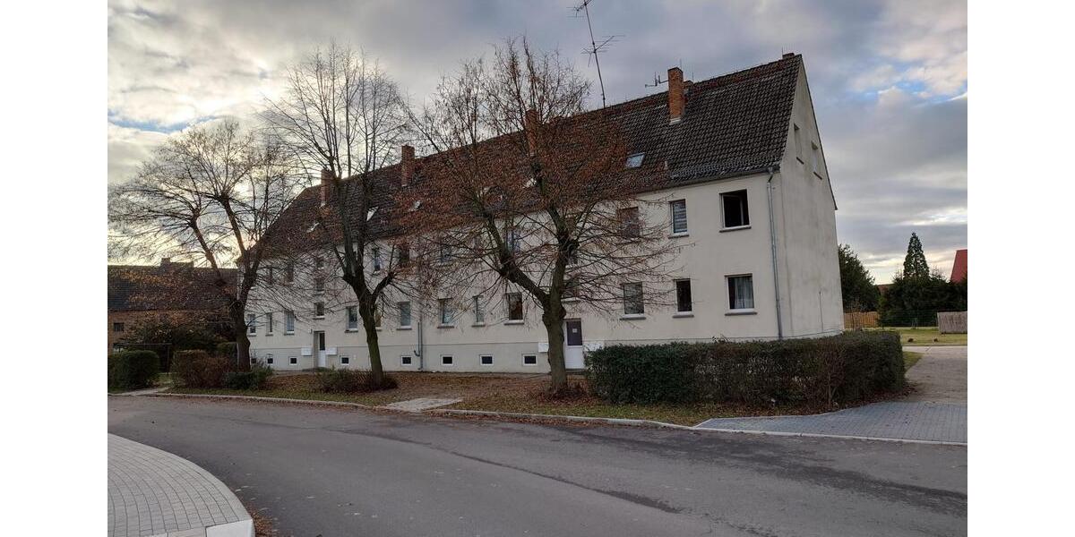 Etagenwohnung Jessen (Elster) - 3 Zimmer, 64 m&sup2;, 412&euro; | Angebot:24767318