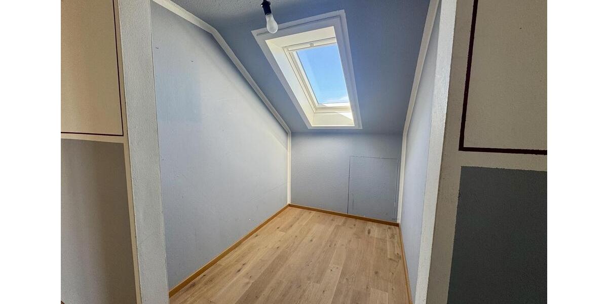 Dachgeschoßwohnung Bad Wörishofen - 3.5 Zimmer, 85 m&sup2;, 850&euro; | Angebot:26285318