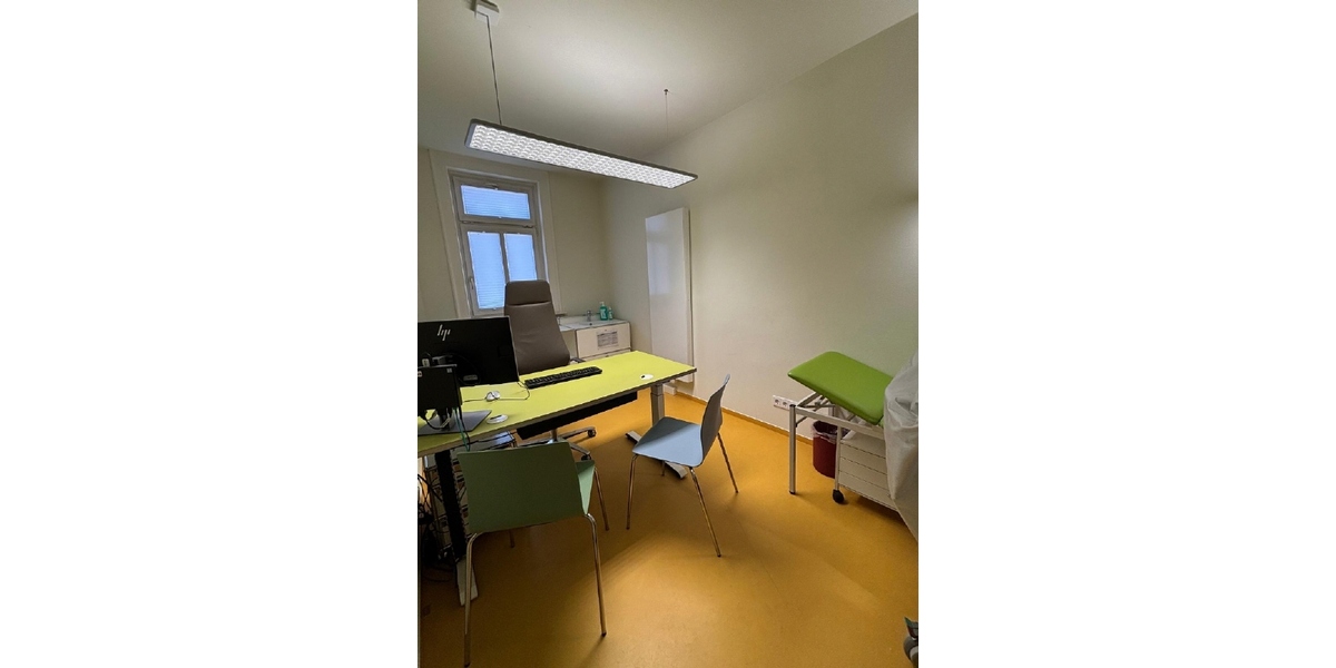 Attraktive Praxisetage in Ohrdruf - Gewerbeobjekt Ohrdruf | Angebot:25566151