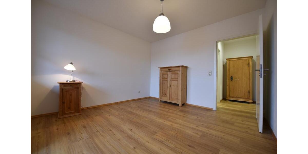 Teilmöblierte 2-Zimmer-Wohnung – Erstbezug nach Kernsanierung 2 zimmer