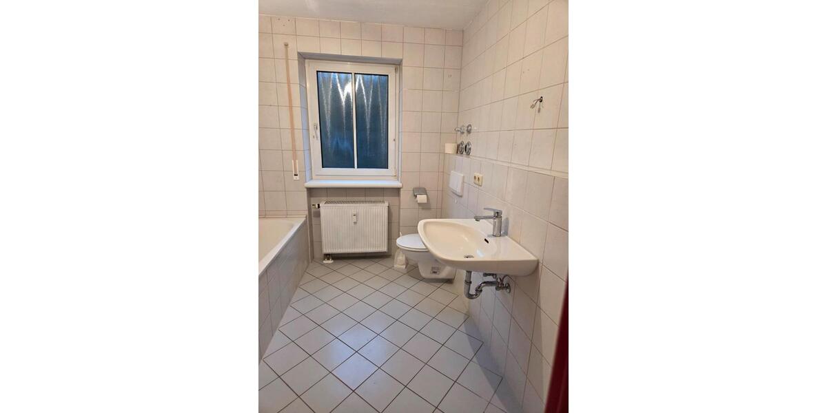 Frisch Renovierte Gartenwohnung zur Miete 3 zimmer