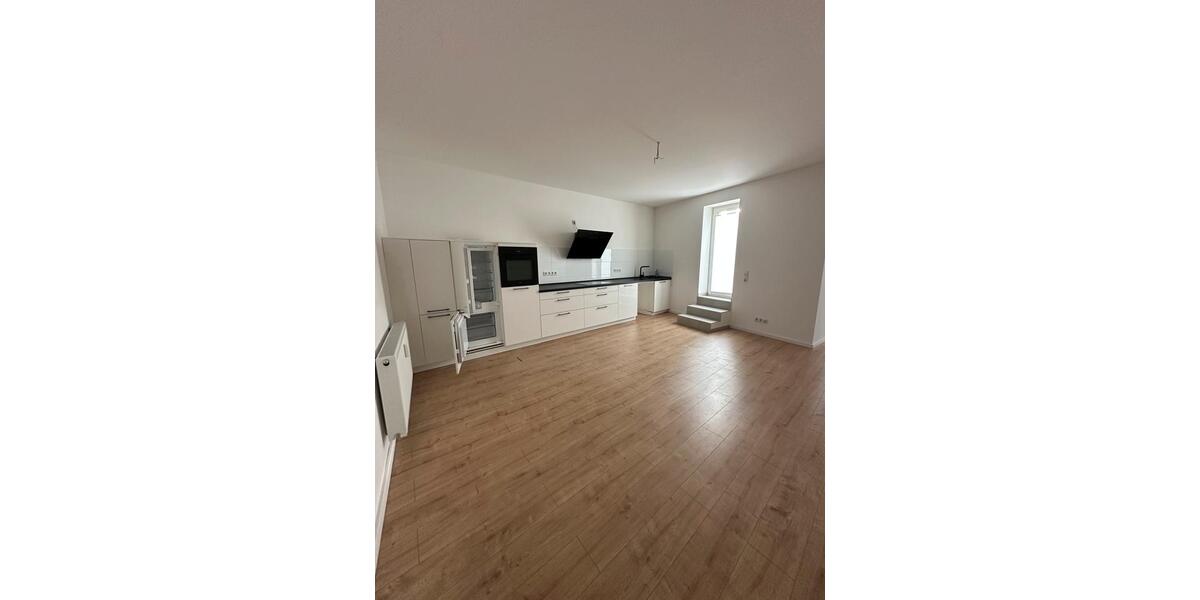Dachgeschoßwohnung Krefeld - 3 Zimmer, 105 m&sup2;, 1.149&euro; | Angebot:24801525