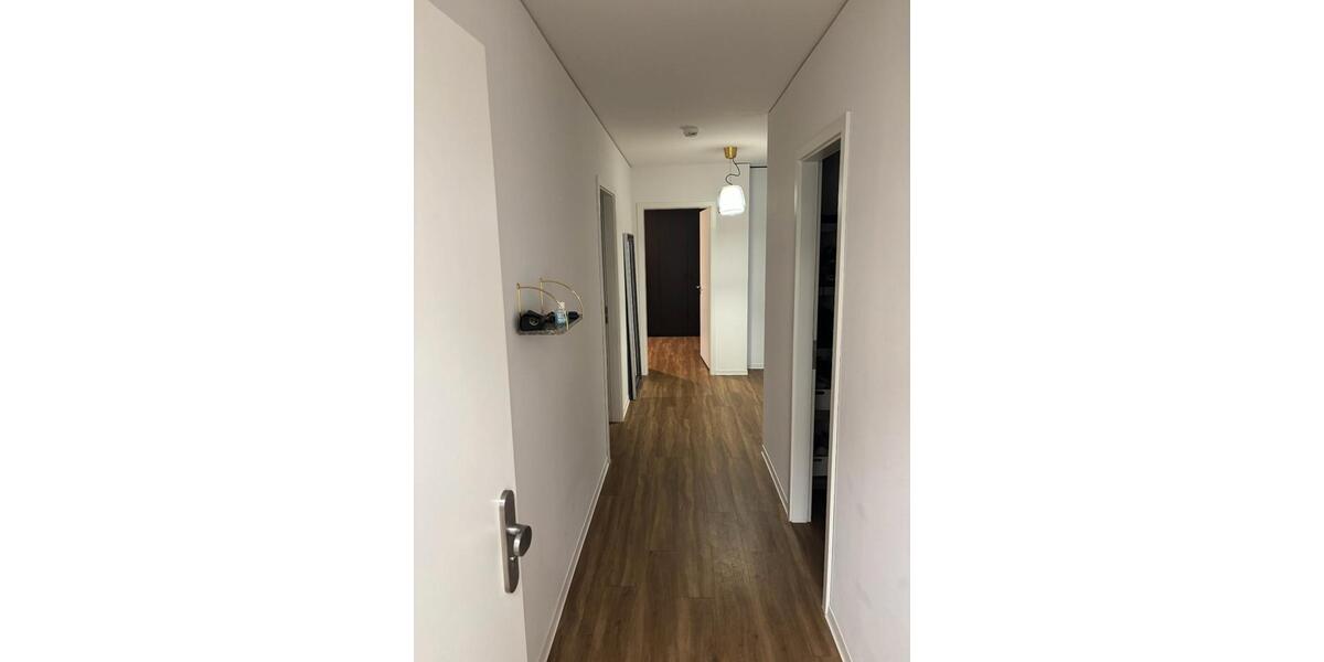 Erdgeschoßwohnung Buchloe - 3 Zimmer, 84 m&sup2;, 1.185&euro; | Angebot:26233561