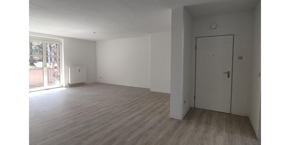 Etagenwohnung Plauen Alt Chrieschwitz - 4 Zimmer, 91 m&sup2;, 540&euro; | Angebot:26671103
