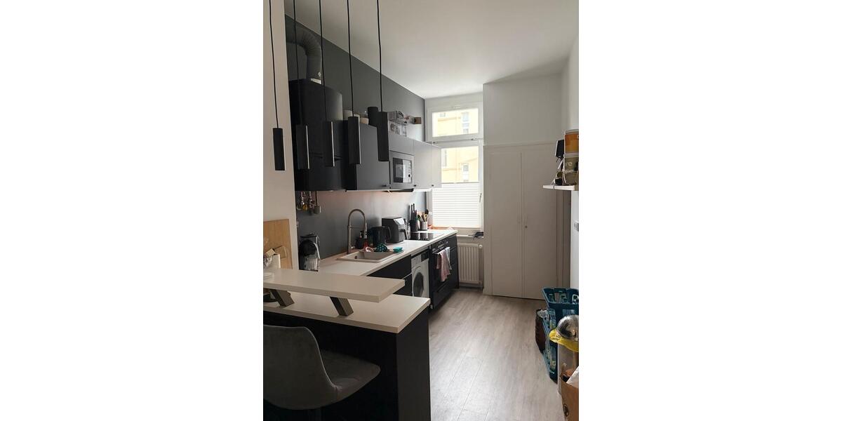 Wohnen auf Zeit Wiesbaden - 18 Zimmer, 75 m&sup2;, 755&euro; | Angebot:25835012