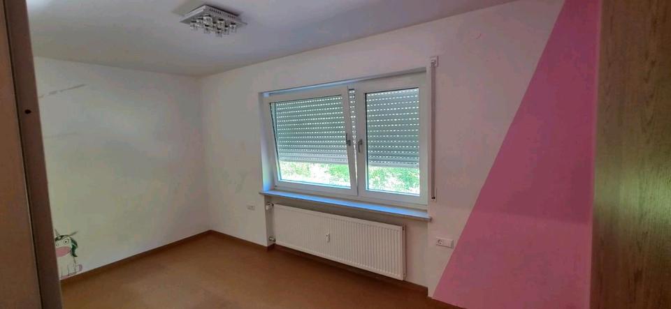Etagenwohnung Garching an der Alz - 3.5 Zimmer, 150 m&sup2;, 1.300&euro; | Angebot:26448816