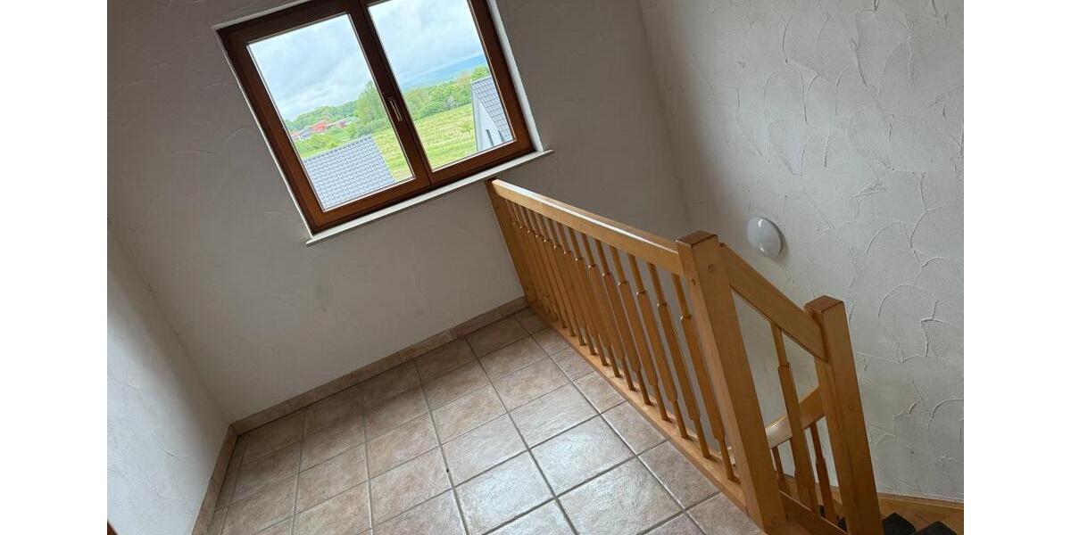 Etagenwohnung Haßfurt - 3 Zimmer, 96 m&sup2;, 780&euro; | Angebot:26481253
