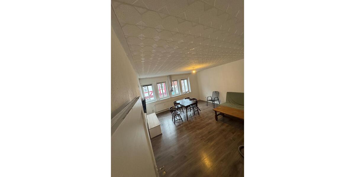 Etagenwohnung Grebenstein - 4 Zimmer, 95 m&sup2;, 700&euro; | Angebot:26624536