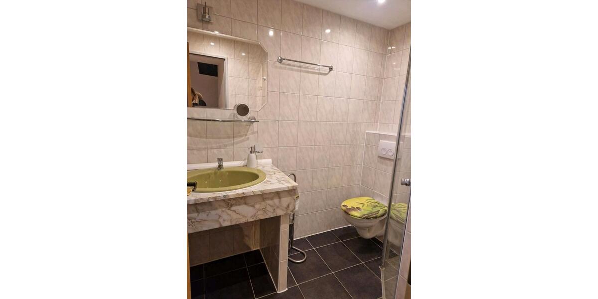 Etagenwohnung Büchlberg - 1 Zimmer, 18 m&sup2;, 350&euro; | Angebot:26610704