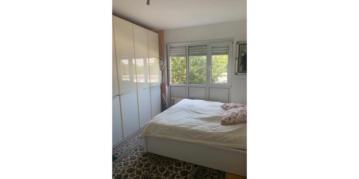 Etagenwohnung Wiesbaden Dotzheim - 3 Zimmer, 80 m&sup2;, 1.350&euro; | Angebot:26493137